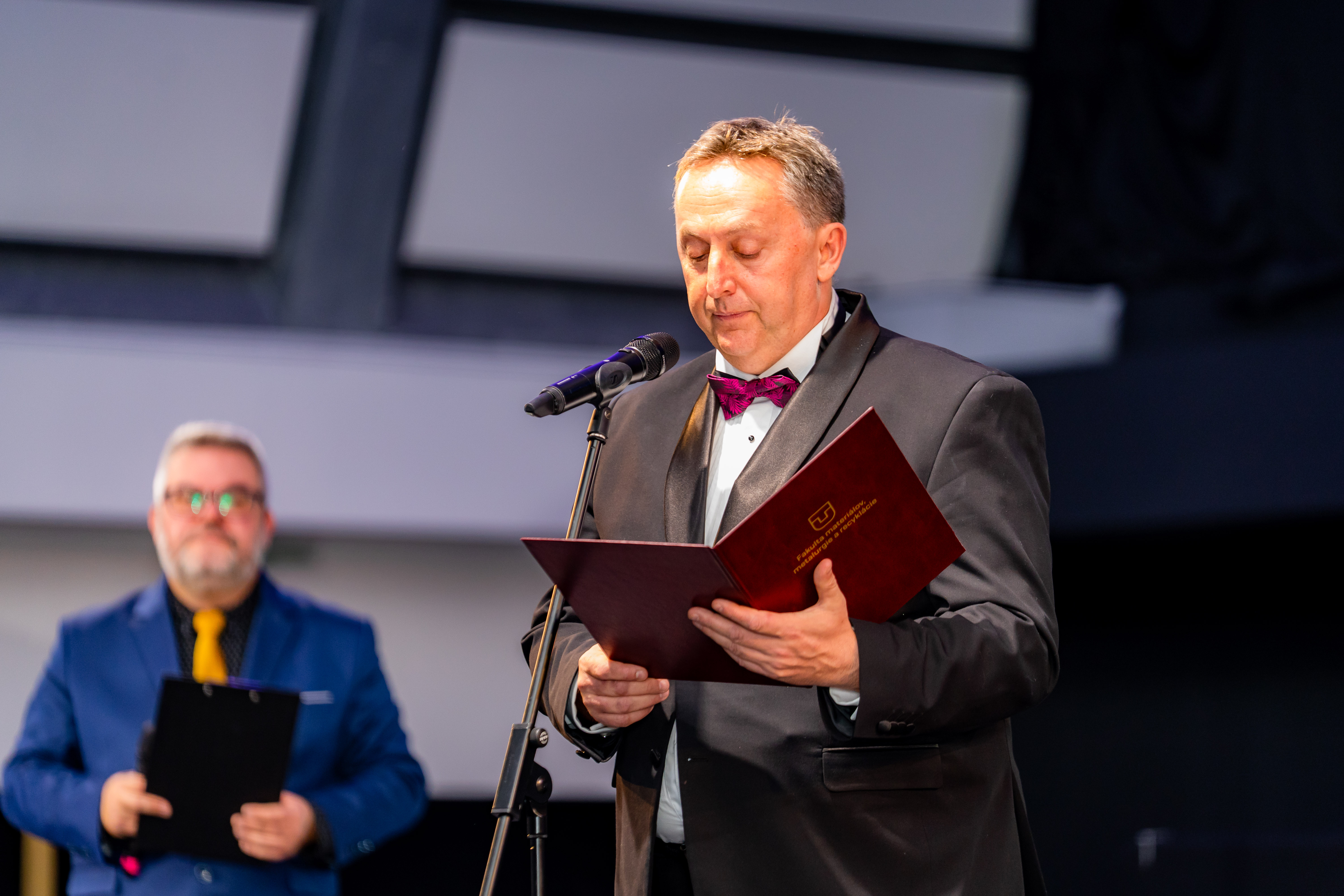 Ples fakulty materialov, metalurgie a recyklacie Technickej univerzity v Kosiciach-9